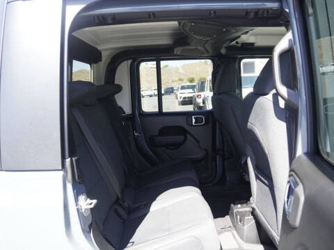 2026 Jeep Gladiator Willys