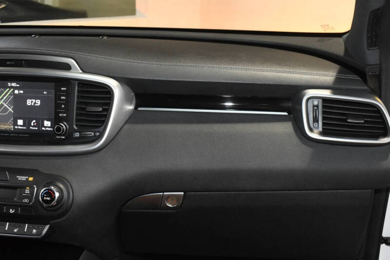 2019 Kia Sorento SX Limited V6