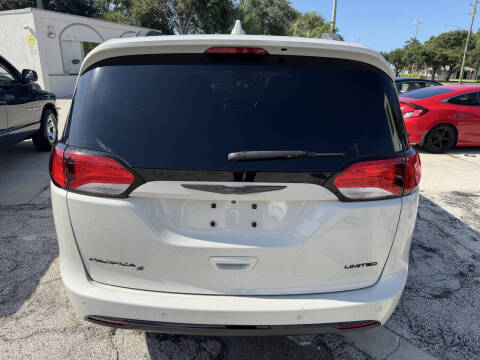 2019 Chrysler Pacifica Limited