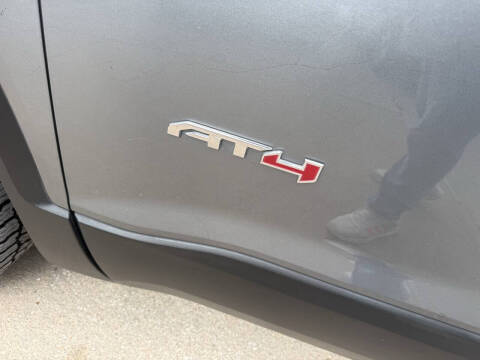 2021 GMC Acadia AT4