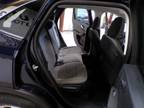 2021 Ford Escape Hybrid SE