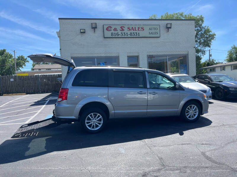 2016 Dodge Grand Caravan for sale at C & S SALES in Belton MO