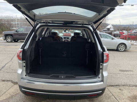 2015 GMC Acadia SLE-2