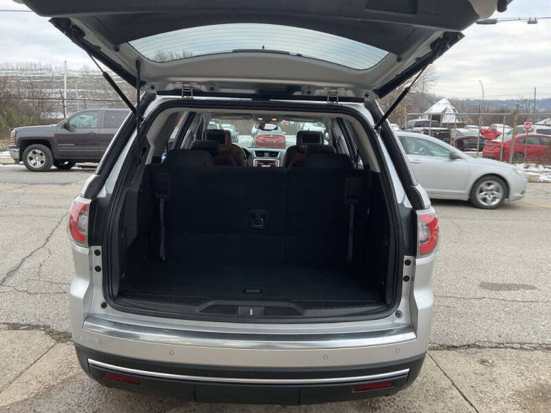 2015 GMC Acadia SLE-2