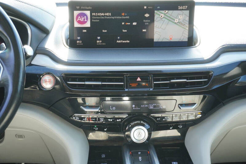 2022 Acura MDX w/Tech