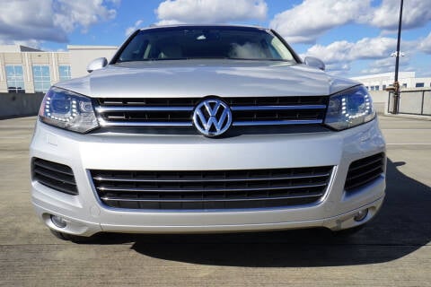 2013 Volkswagen Touareg for sale at WORLD TRANSSPORT CORPORATION in Winter Park FL