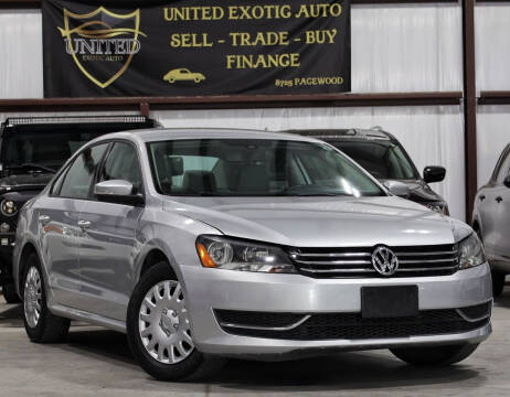 2015 Volkswagen Passat for sale at United Exotic Auto in Houston TX