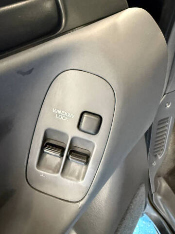 1995 Toyota Previa DX