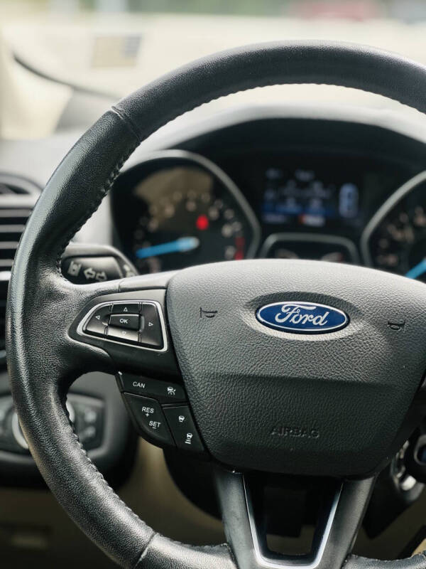 2018 Ford Escape SEL