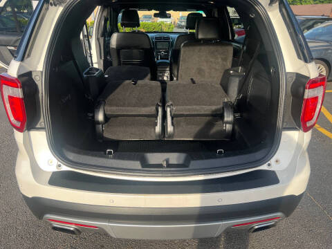2016 Ford Explorer Platinum