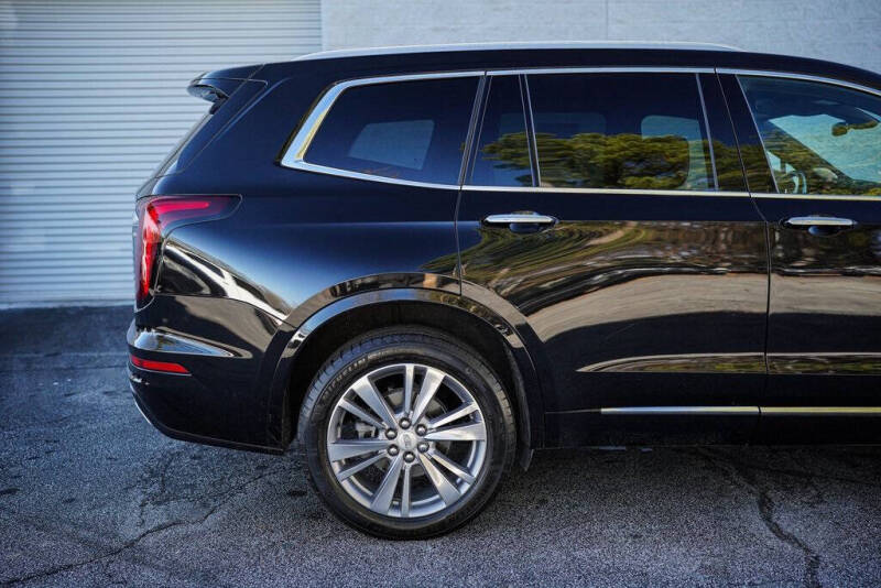 2023 Cadillac XT6 Premium Luxury