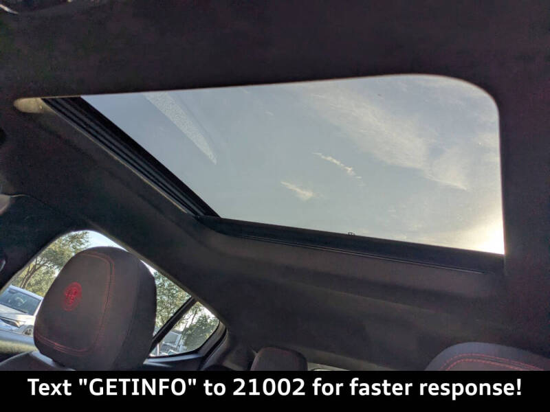 2024 Alfa Romeo Tonale Hybrid Veloce