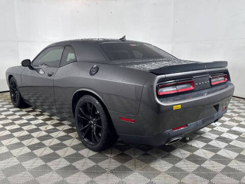 2018 Dodge Challenger SXT