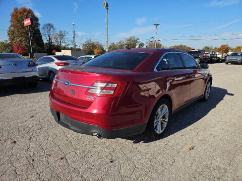 2013 Ford Taurus SEL