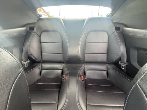 2015 Ford Mustang EcoBoost Premium