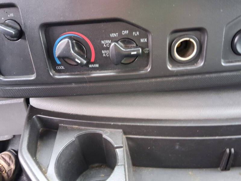 2014 Ford E-Series E-150