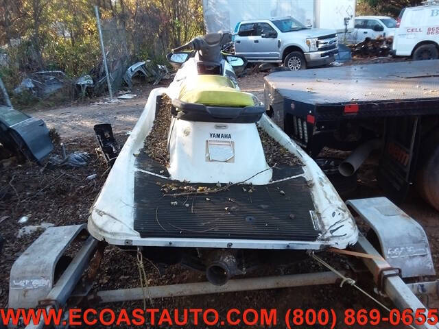 2019 Yamaha WAVE RUNNE