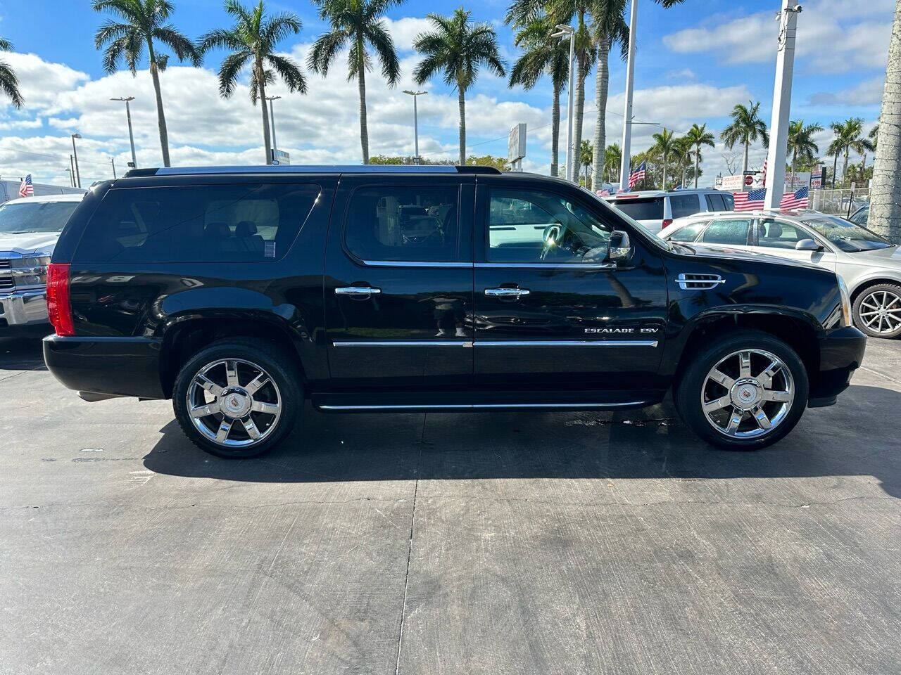 2014 CADILLAC Escalade SUV / Crossover - $14,900