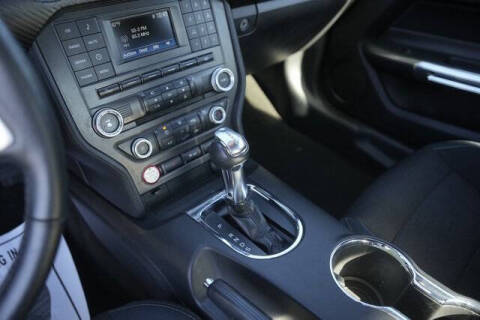 2016 Ford Mustang V6