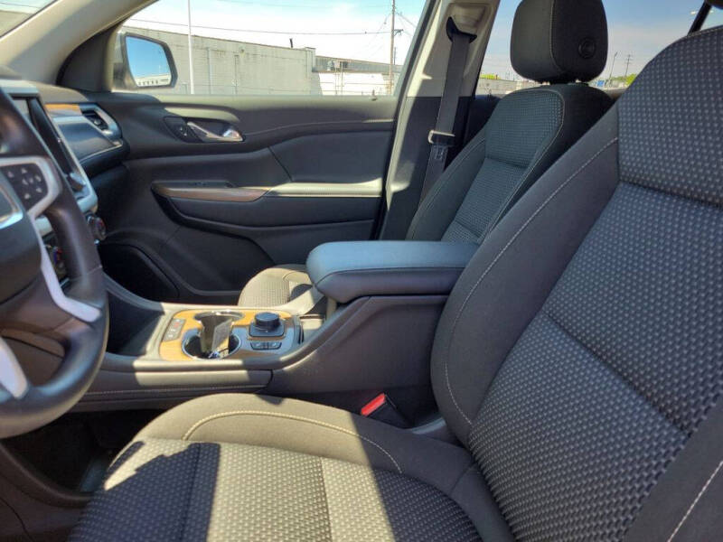 2021 GMC Acadia SLE