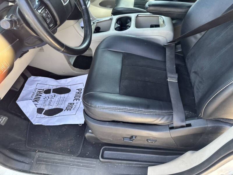 2016 Dodge Grand Caravan SXT