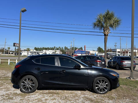 2018 Mazda MAZDA3 Touring