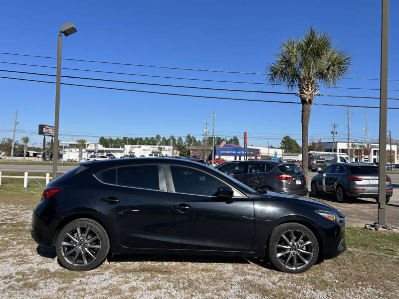 2018 Mazda MAZDA3 Touring