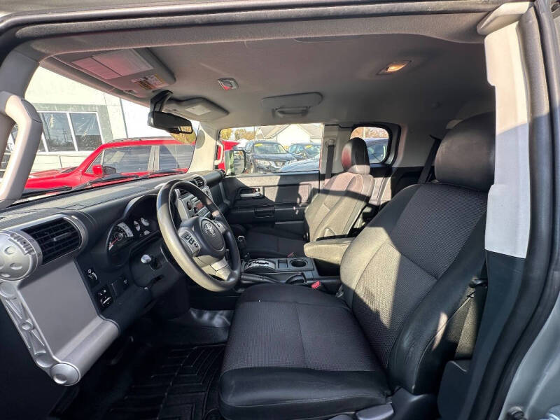 2012 Toyota FJ Cruiser