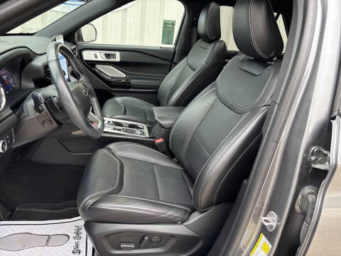 2022 Ford Explorer ST