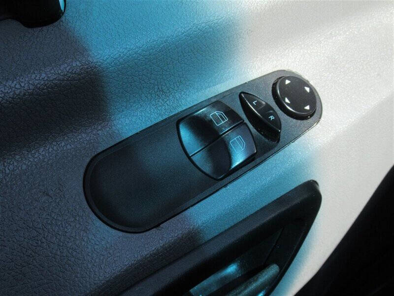 2012 Mercedes-Benz Sprinter 2500