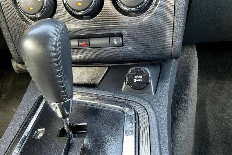 2012 Dodge Challenger SXT