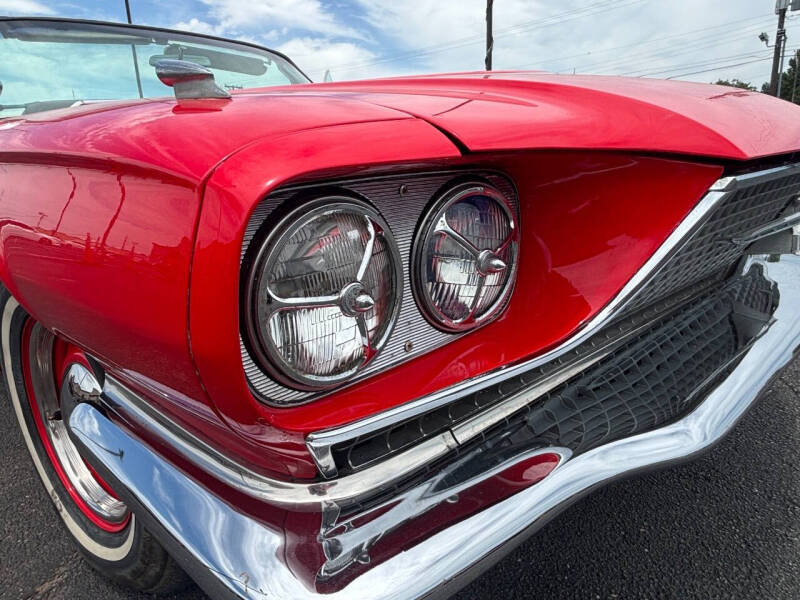 1966 Ford Thunderbird