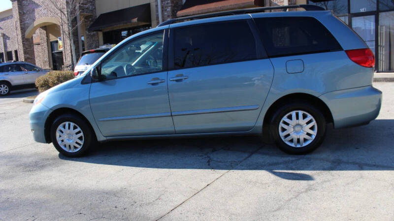 2008 Toyota Sienna for sale at NORCROSS MOTORSPORTS in Norcross GA