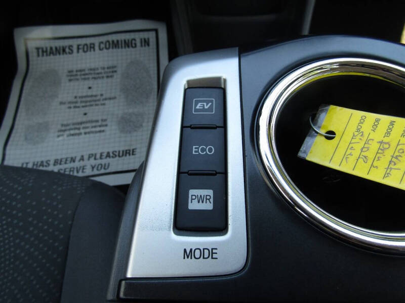 2012 Toyota Prius v Two