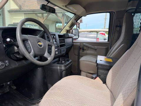 2017 Chevrolet Express 2500