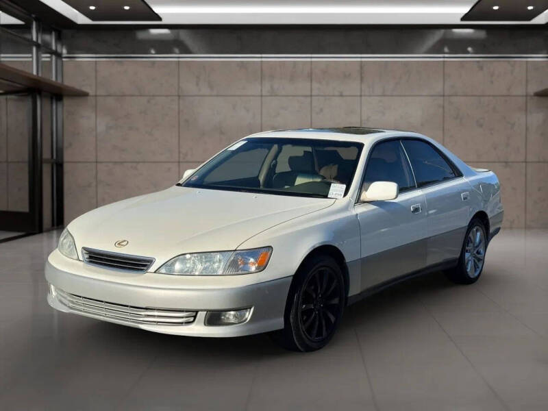 2000 Lexus ES 300's photo