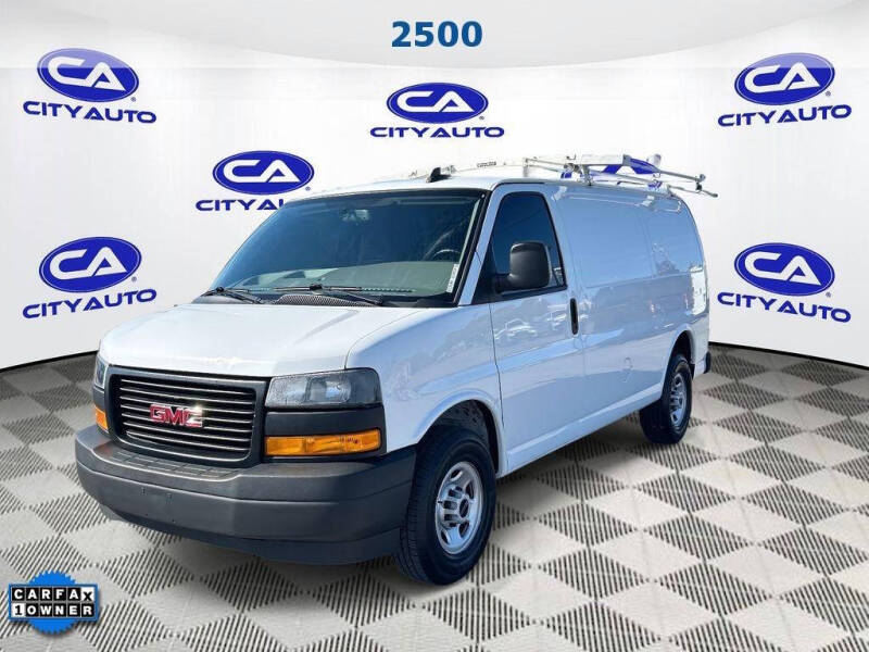 2023 GMC Savana 2500