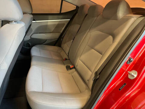 2020 Hyundai Elantra