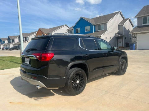2019 GMC Acadia SLT-1