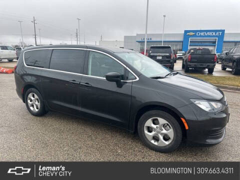 2017 Chrysler Pacifica for sale at Leman's Chevy City in Bloomington IL