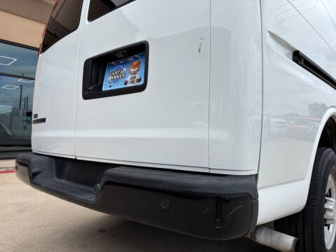 2017 Chevrolet Express 2500