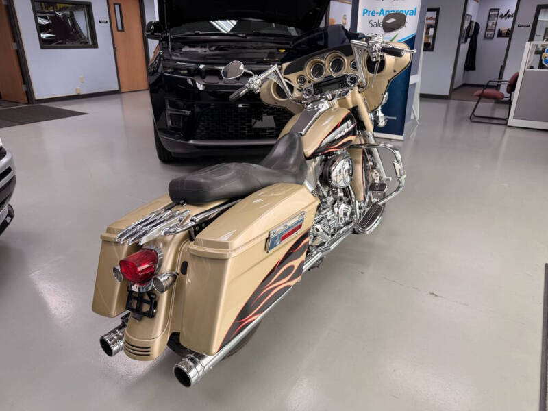 2006 Harley-Davidson FLHT