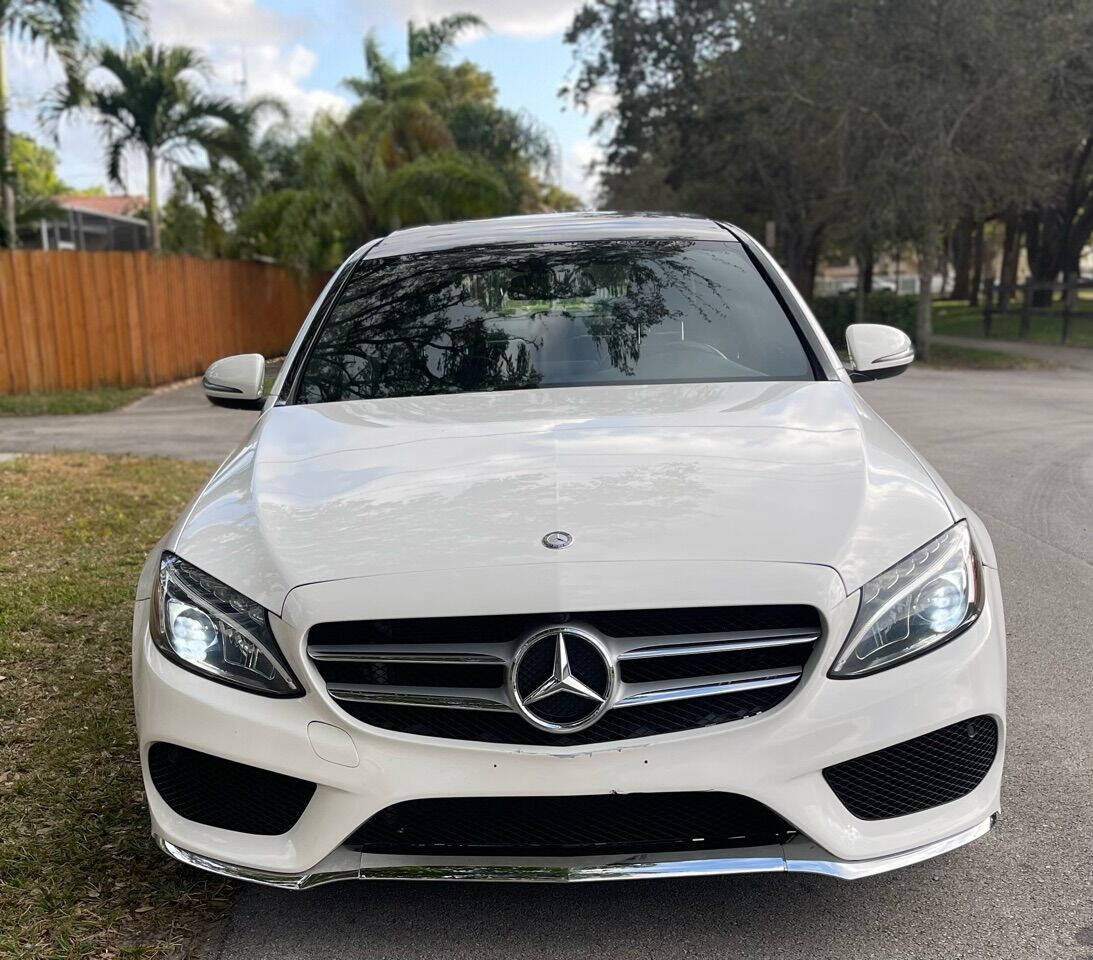 2016 Mercedes-Benz C-Class  - $14,855