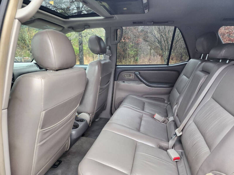 2006 Toyota Sequoia SR5