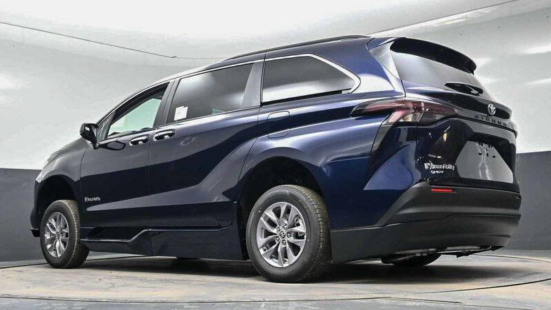 2025 Toyota Sienna