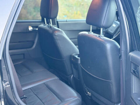 2011 Ford Escape Limited