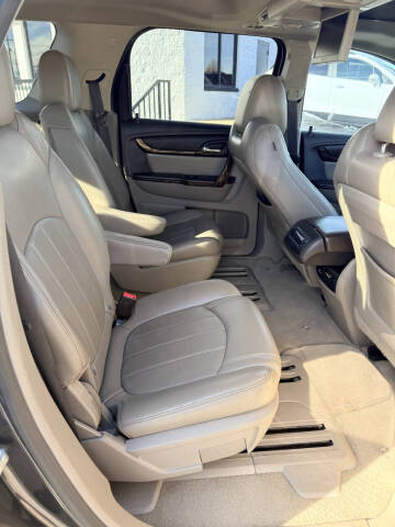 2013 GMC Acadia Denali