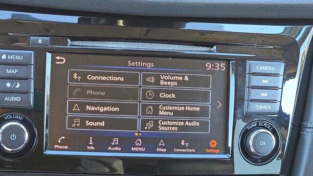 2020 Nissan Rogue SL