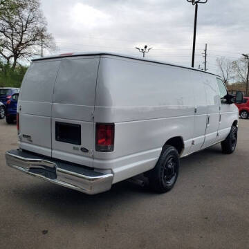 2014 Ford E-Series E-150