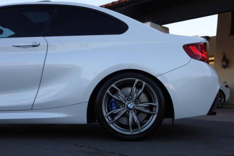 2016 BMW 2 Series M235i